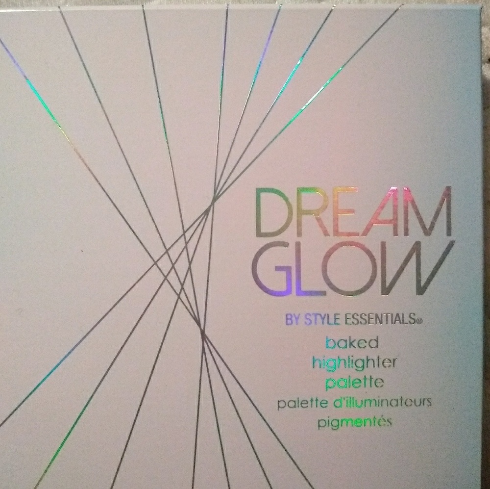 Dream Glow Baked Highlighter
